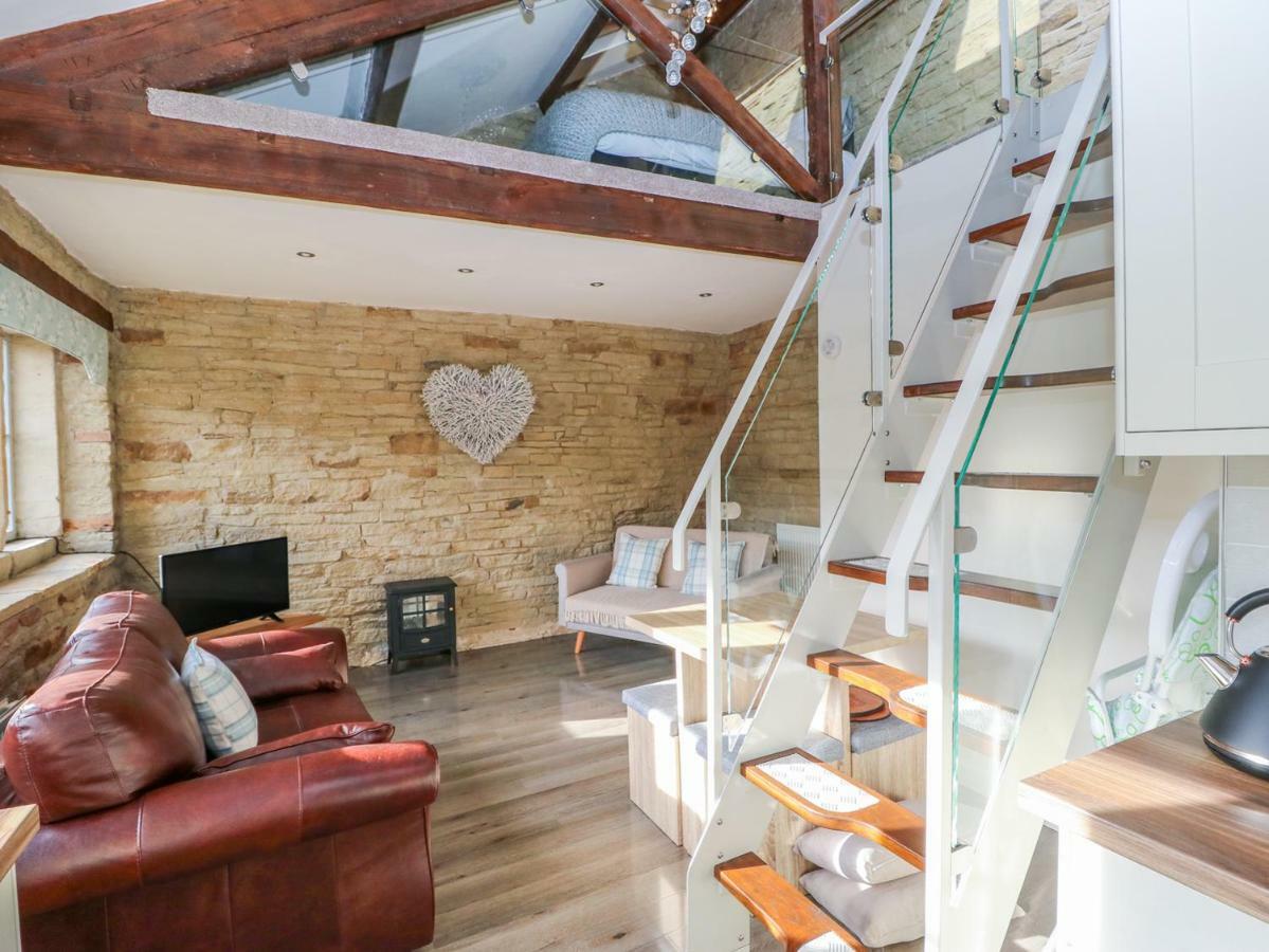 Riverview Cottage โฮล์มเฟิร์ธ ภายนอก รูปภาพ
